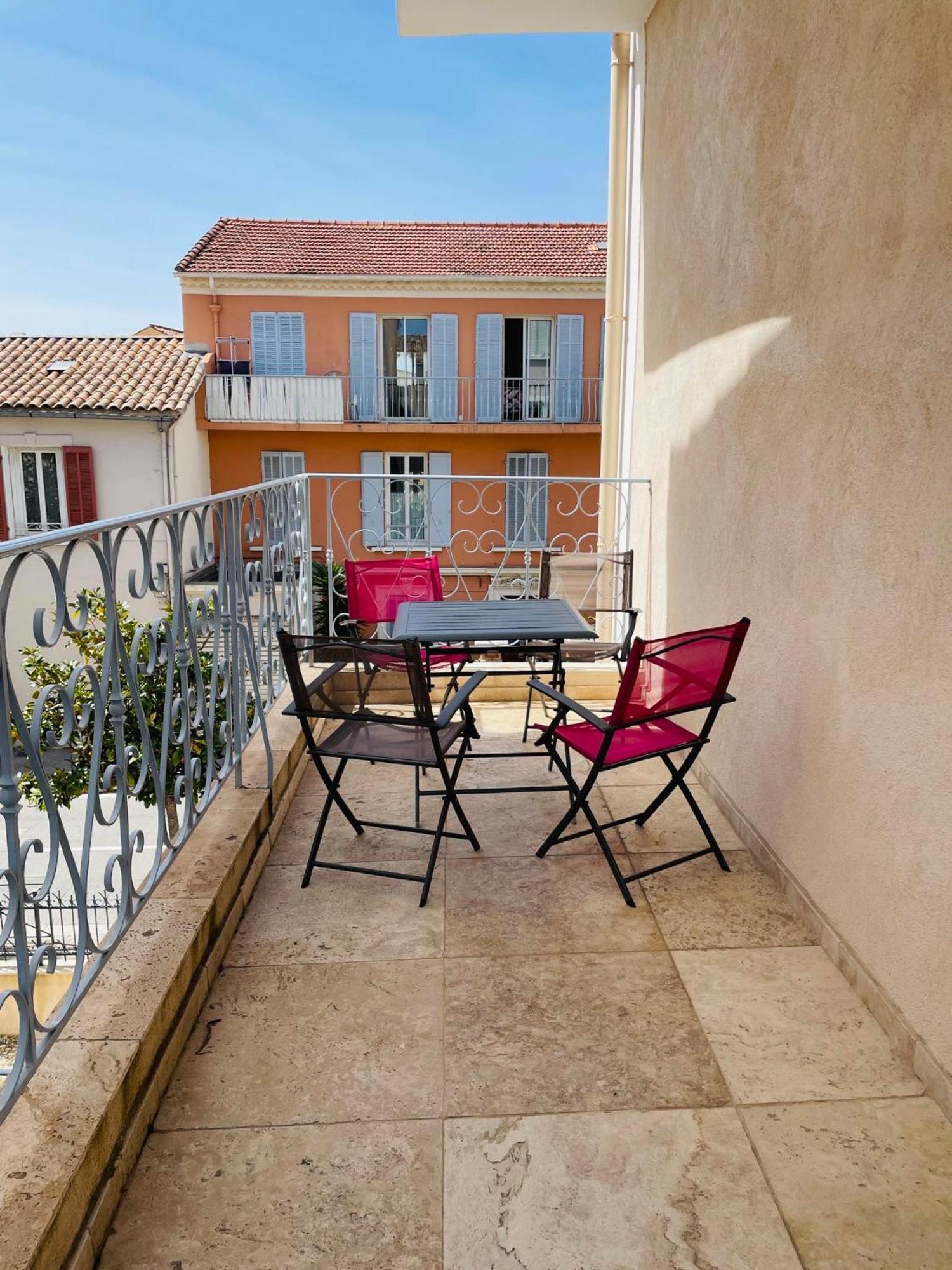 Appartement Port De Sanary ภายนอก รูปภาพ